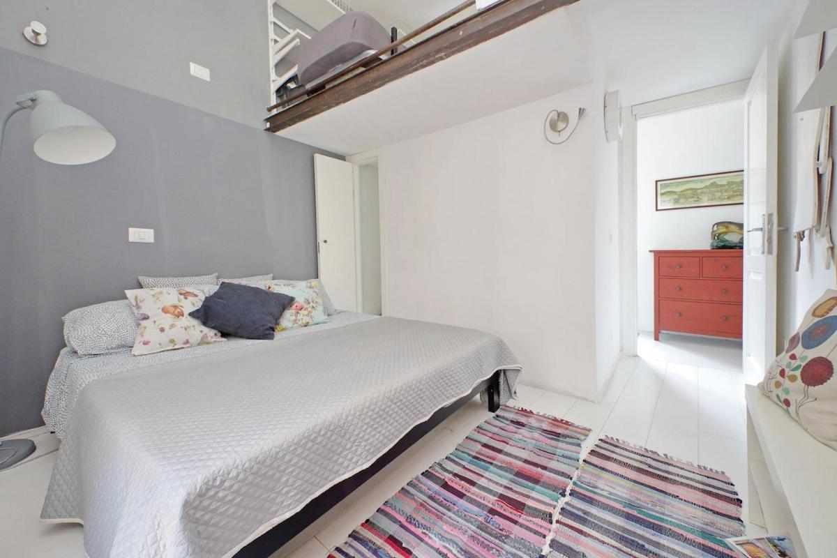 Beautiful Monti Panisperna Apartment Rom